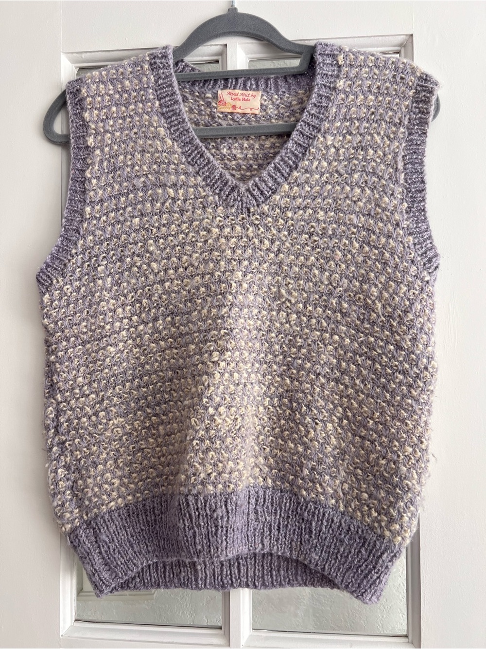 Vintage Cozy Textured V-Neck Sweater Vest in Lavender